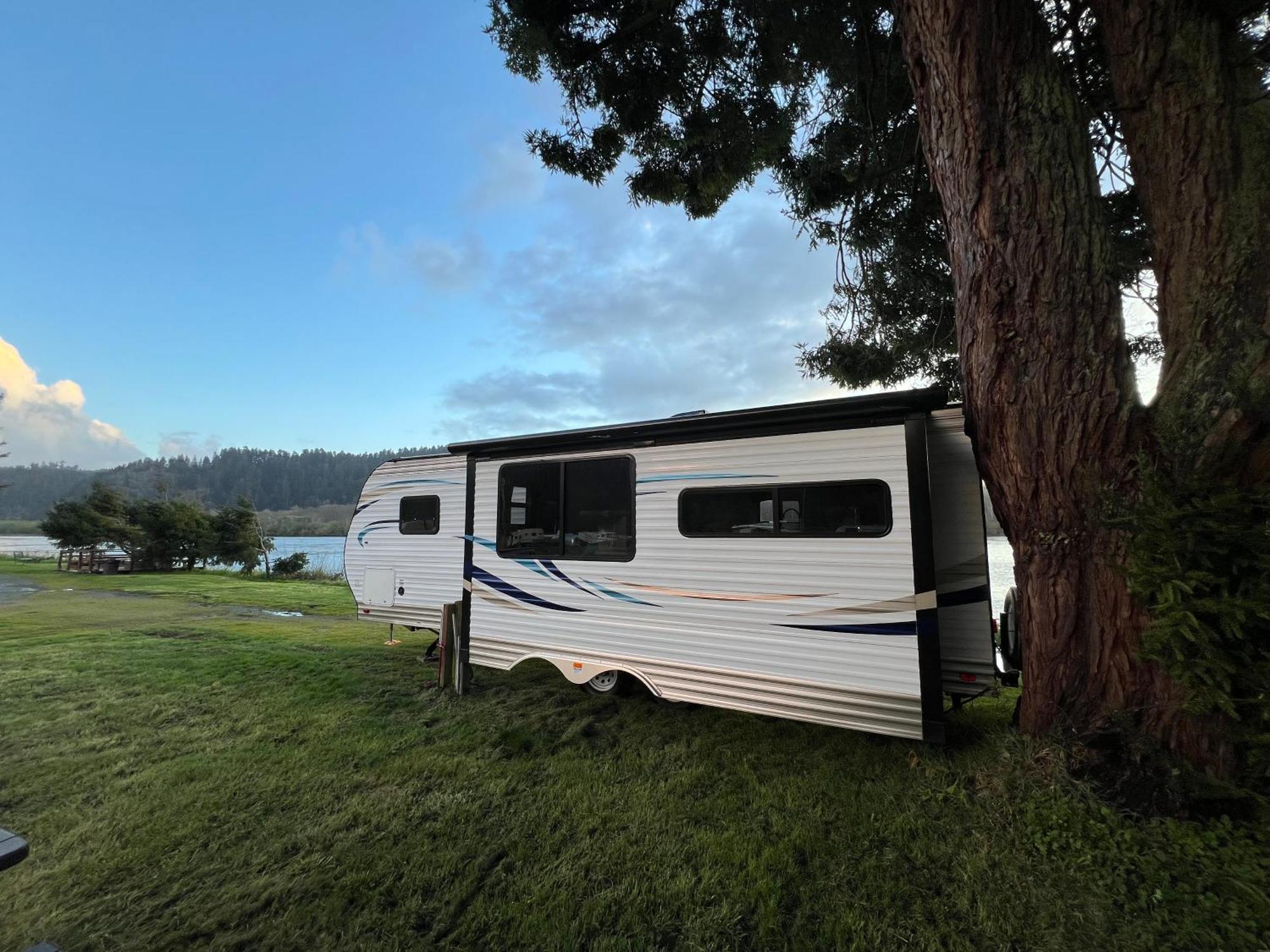 Surfside Glamping Camper Hotel Klamath Exterior foto